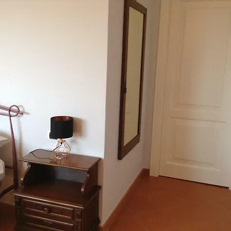 아파트 Casa Gabri, Comodo In Centro Storico E Vicino Al Mare 포르미아