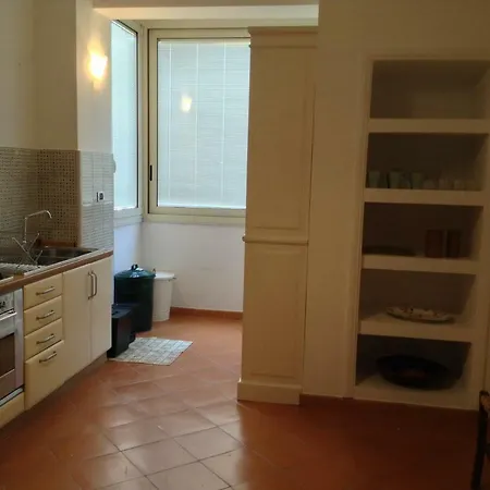 Casa Gabri, Comodo In Centro Storico E Vicino Al Mare 아파트 포르미아